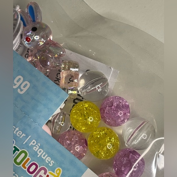 Jewelry Craft Kits, 4 kits for necklace and bracelet making, bunny rabbit charms - Picture 3 of 7